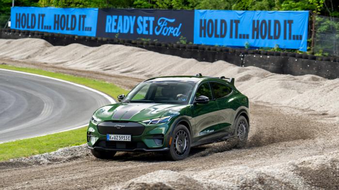 Μπορούν να ντριφτάρουν τα ηλεκτρικά; Η Ford λέει ότι μπορούν! 